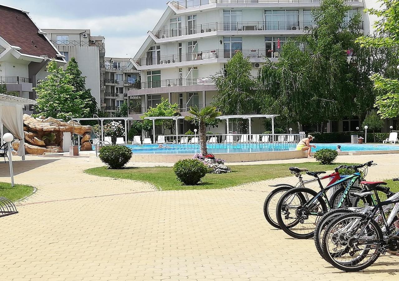 Charis Cozy Family Apart At Sun Village Complex Close To The Beach Sunny Beach Exterior photo